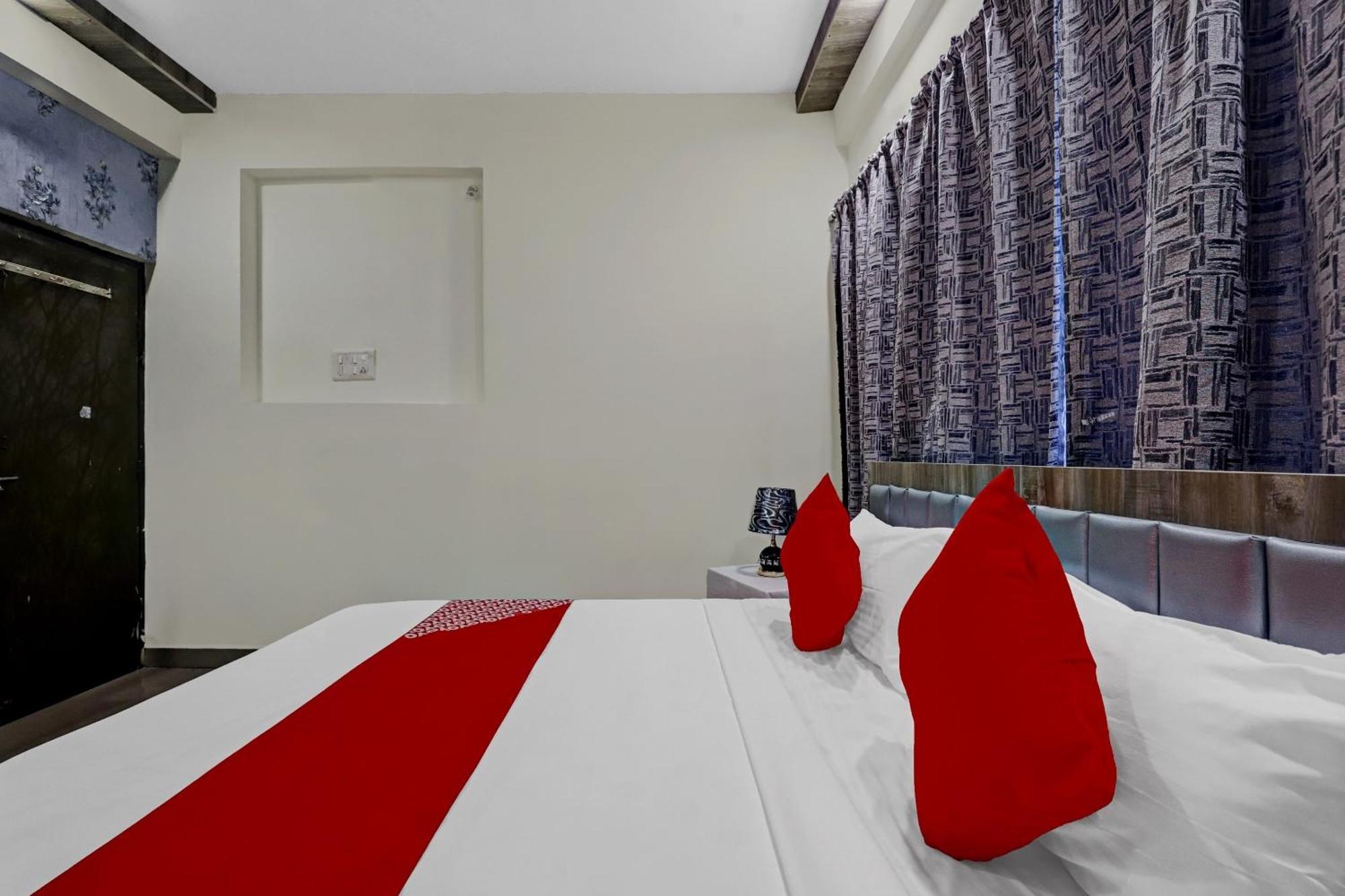 Hotel O Royal Stay Inn Royal Stay Inn Нагпур Екстериор снимка